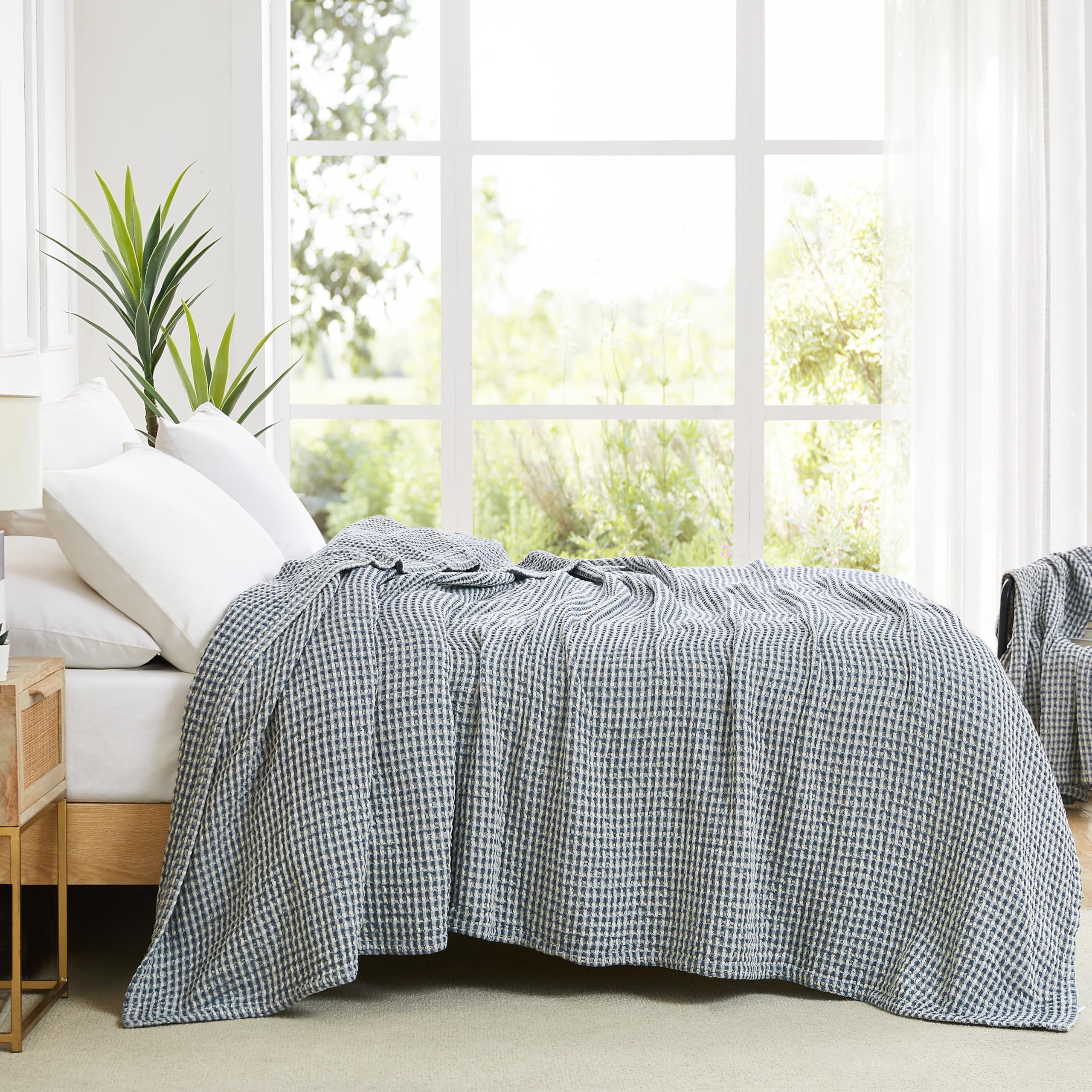 Southshore Fine Living, Inc. Blanket Queen Size or Full Size, Waffle Blanket, Blue and White Check - Image 2