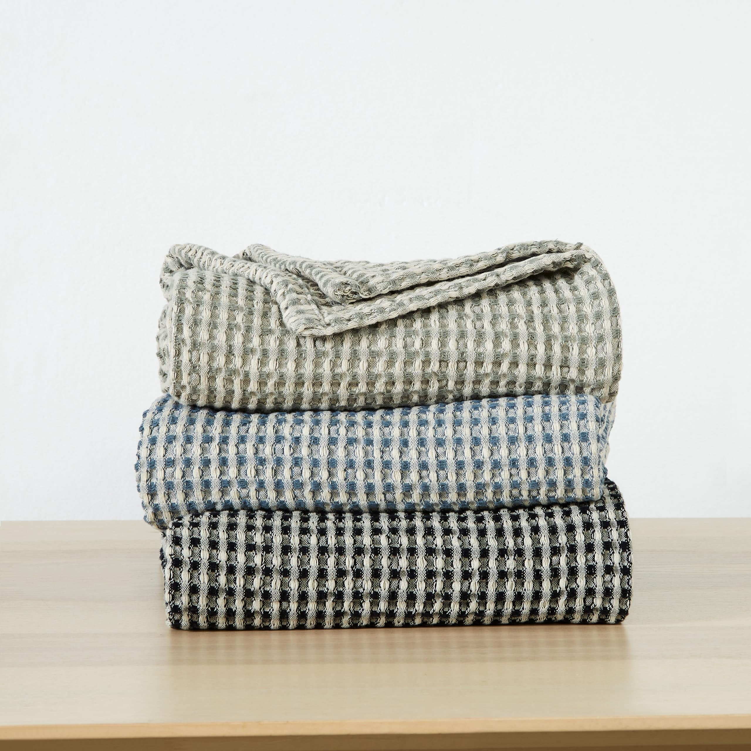 Southshore Fine Living, Inc. Blanket Queen Size or Full Size, Waffle Blanket, Blue and White Check - Image 9