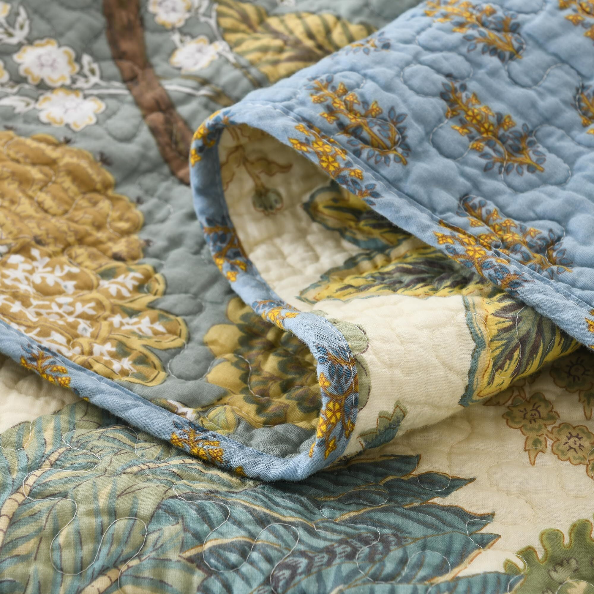 Nordmiex Patchwork Cotton Quilt Set Bohemian Floral Bedding Set, California King - Image 3