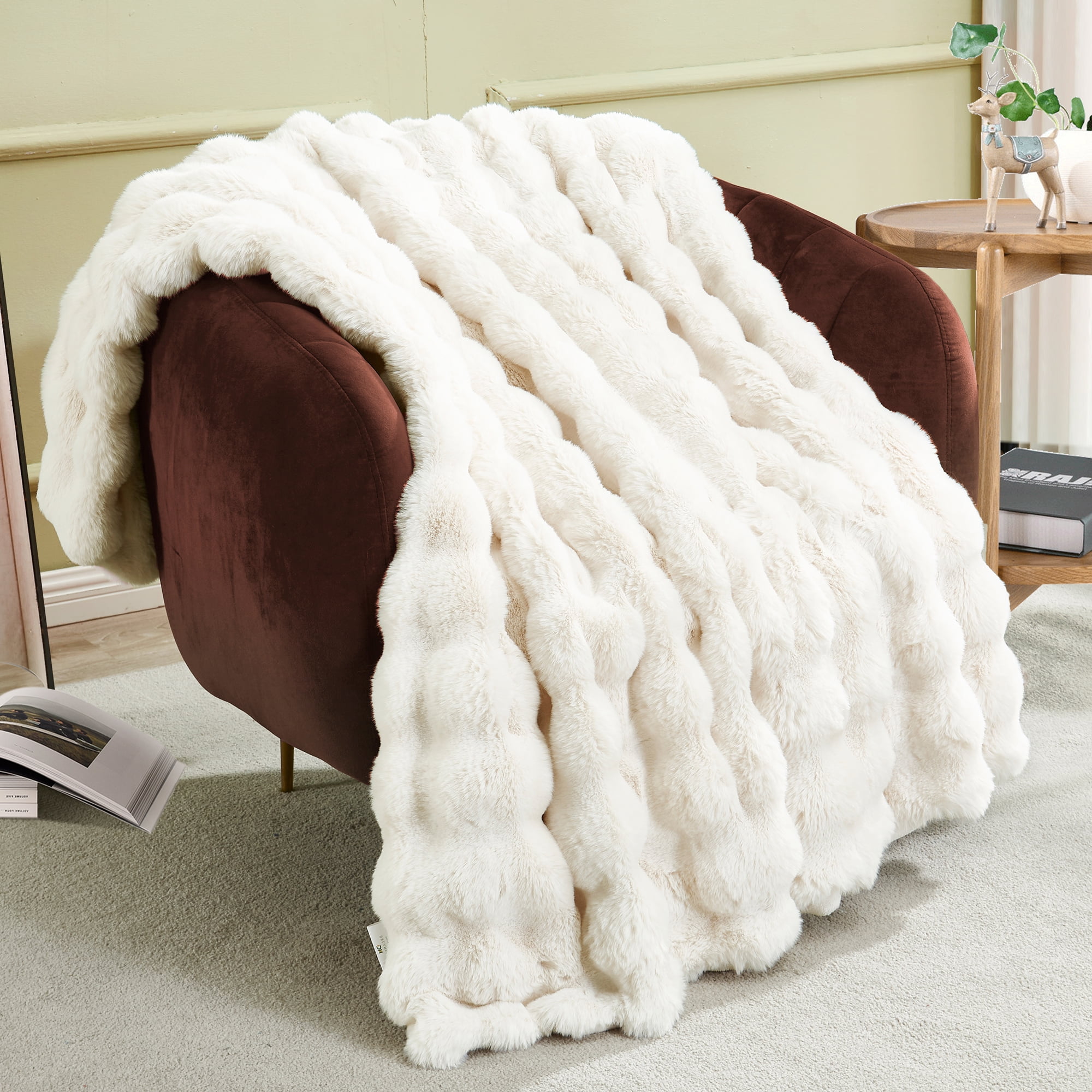 JONIYEAR Extra Large Soft Fuzzy Bubble Faux Rabbit Fur Bed Blanket Full Size 70" x 80", Decorative Big Thick Warm Fluffy Blanket for Winter, Luxury Cute Cozy Shaggy Comfy Furry Blankets, Cream White - Image 5