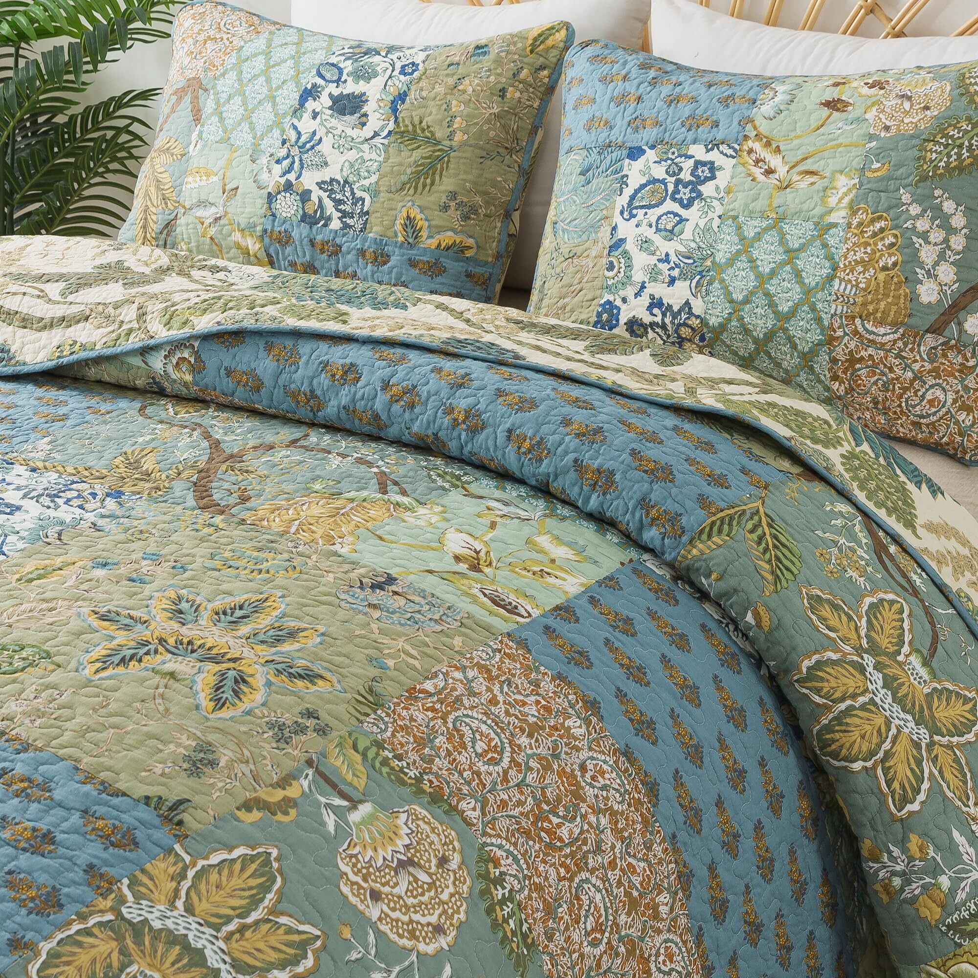 Nordmiex Patchwork Cotton Quilt Set Bohemian Floral Bedding Set, California King - Image 5