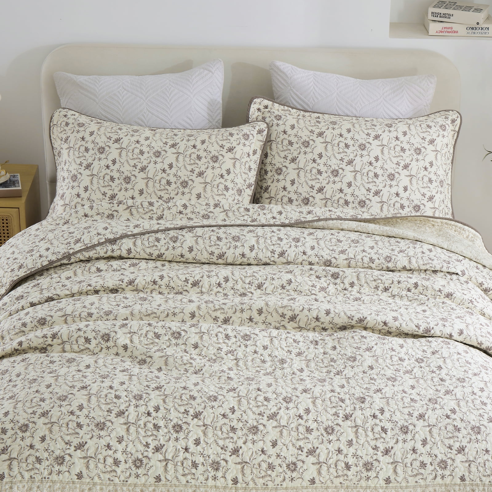 DDUOXIN Floral Beige Queen Size Quilts - 100% Cotton Queen Size Bedspread Quilt Set, Flower Quilted Bedspreads for Queen Bed, Lightweight Reversible Bedding Set for All-season, Purple/Beige Brown - Image 11