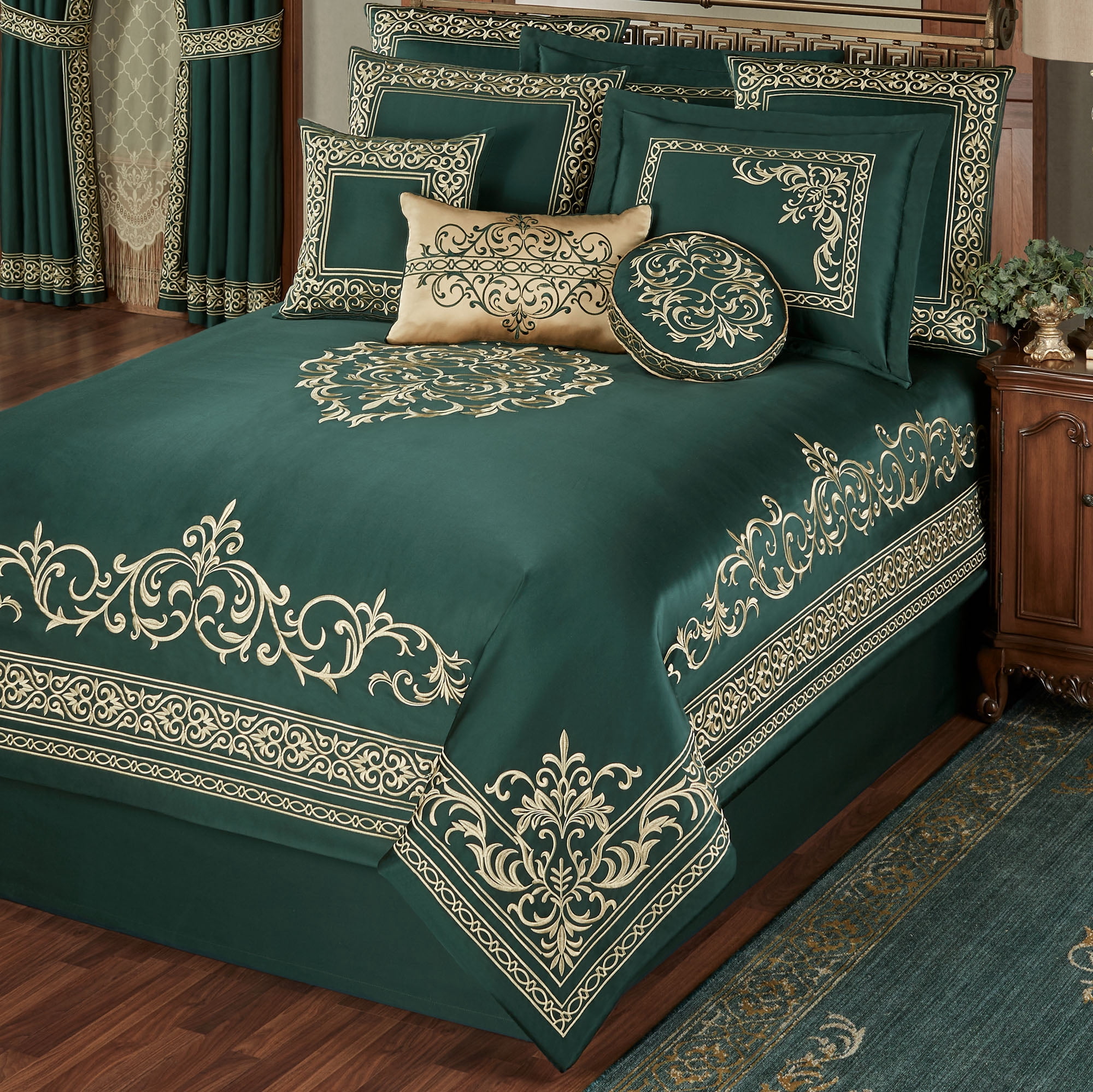 Balmoral Royal Style Bedding, Gold-Embroidered Emerald Green, 4-pc Queen Comforter Set
